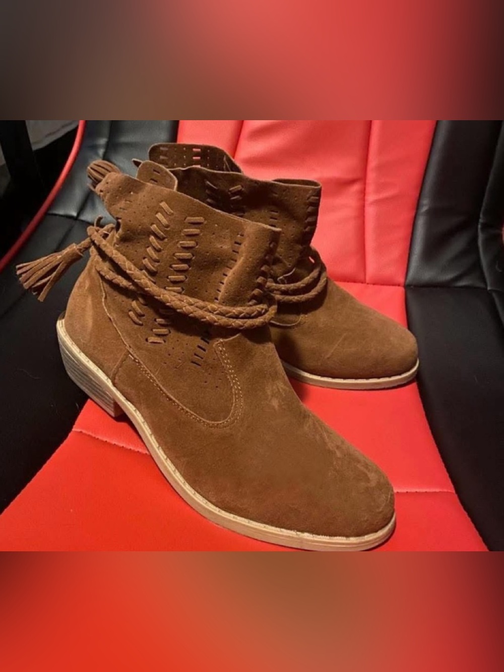 Rue 21 - Women's Ankle Boots with Braided Detail - size 7/8